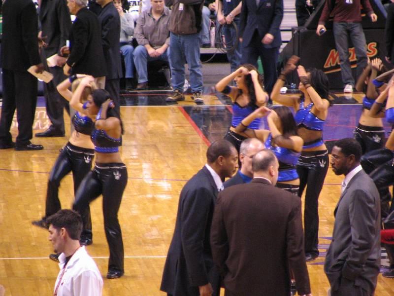 Raptors - 02.04.2005 293.jpg